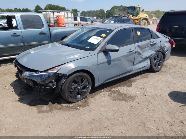 2022 HYUNDAI ELANTRA SEL