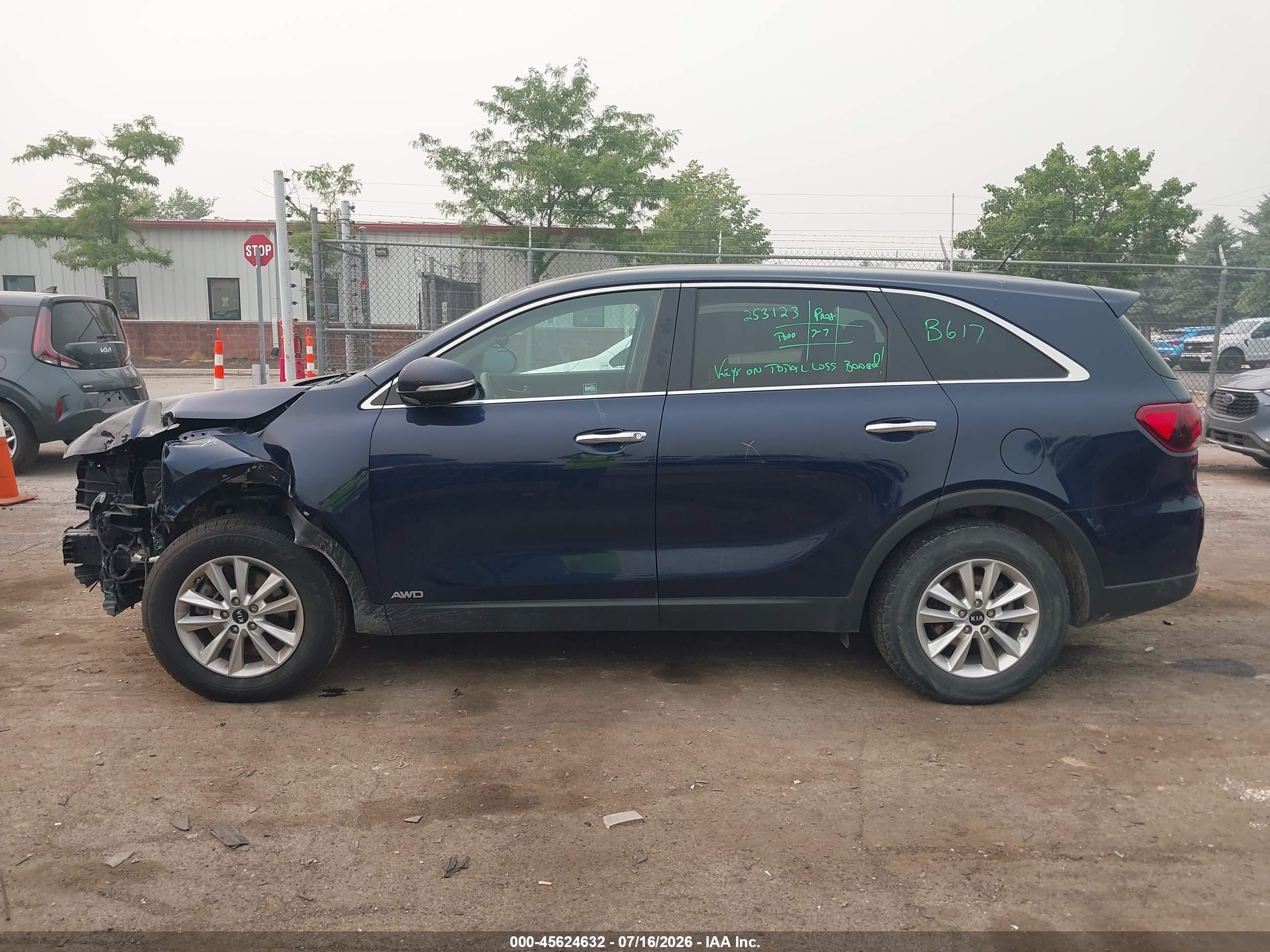 2020 KIA SORENTO 2.4L LX