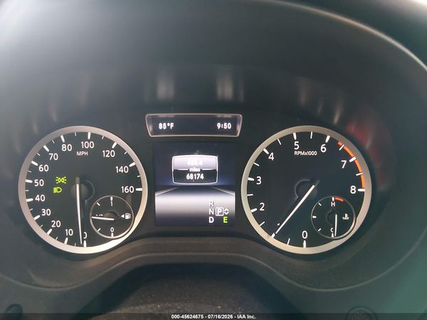 2017 INFINITI QX30 PREMIUM