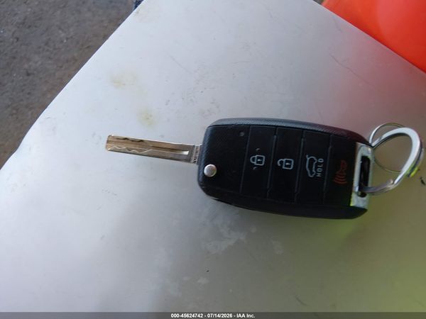 2017 KIA SOUL Base