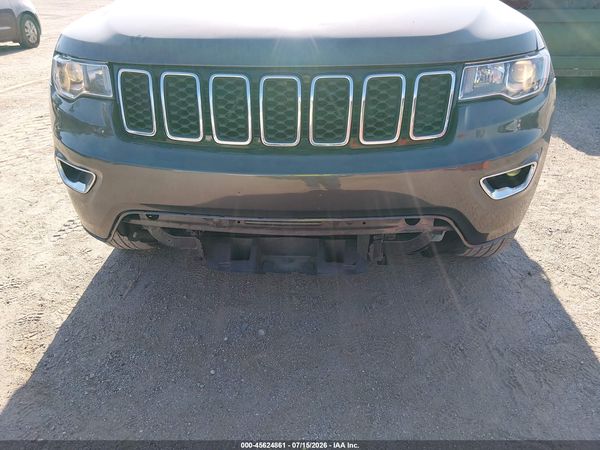 2017 JEEP GRAND CHEROKEE LAREDO 4X2