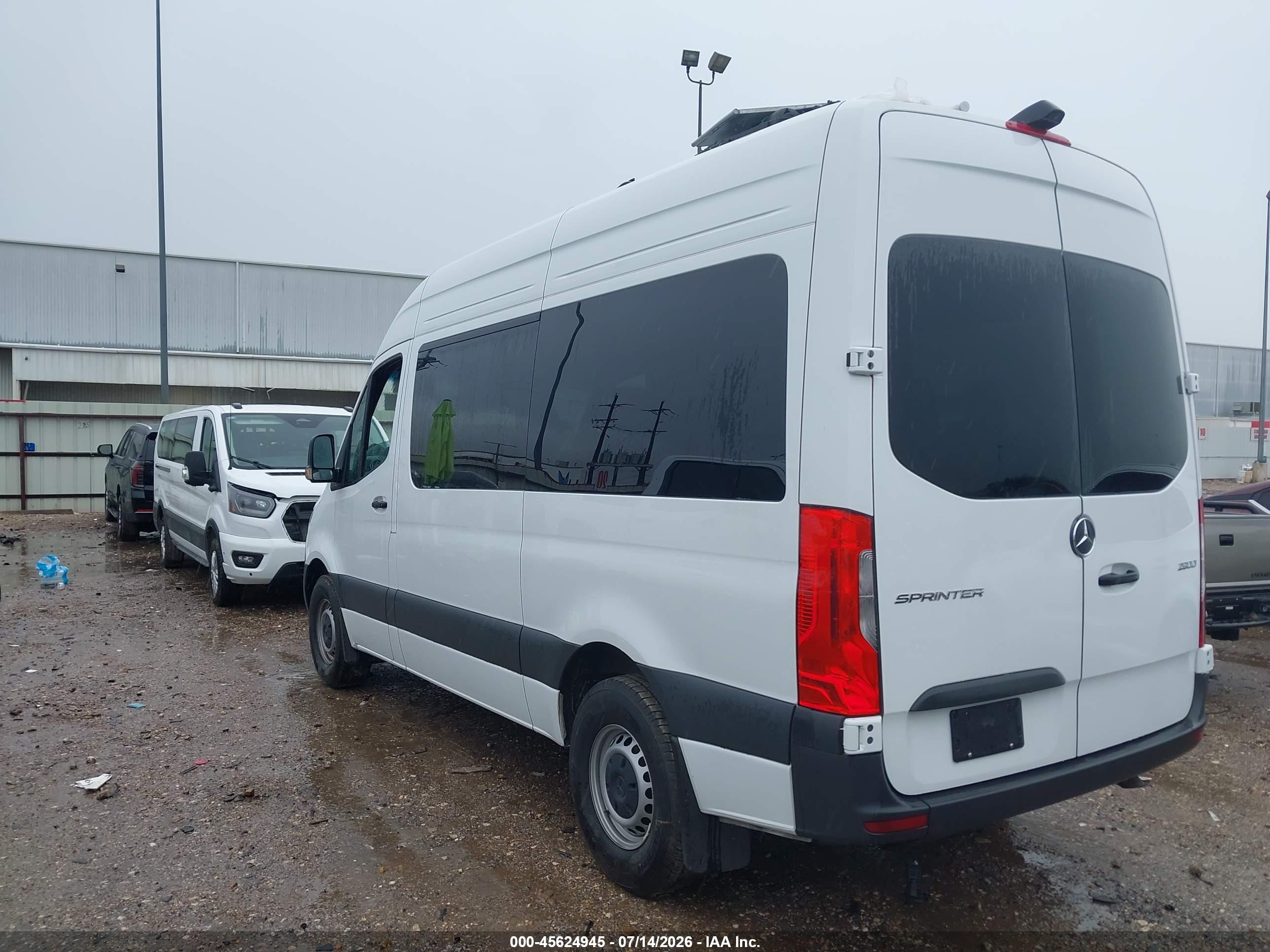 2025 MERCEDES-BENZ SPRINTER 2500