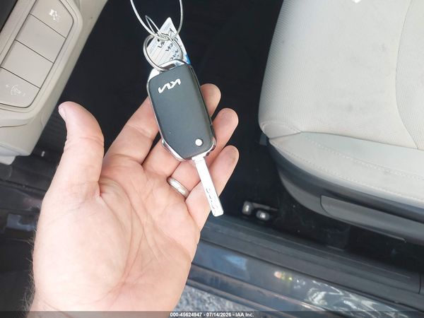2022 KIA FORTE LXS