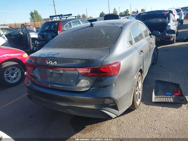 2022 KIA FORTE LXS
