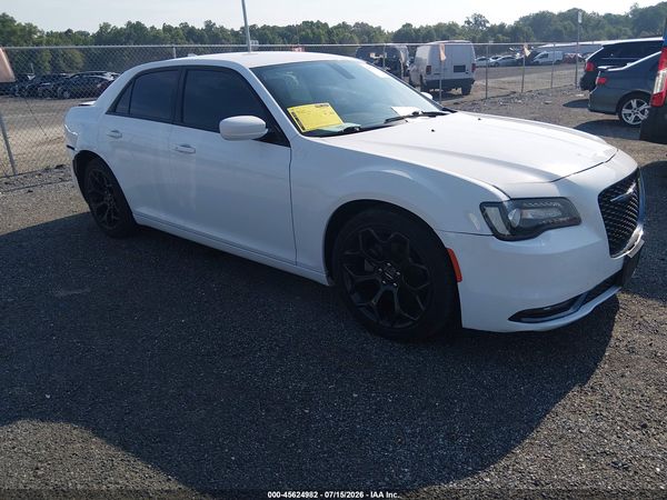 2019 CHRYSLER 300 300S — I1