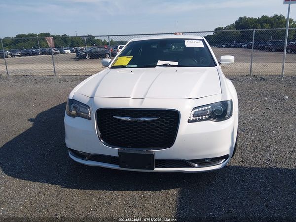 2019 CHRYSLER 300 300S — I115