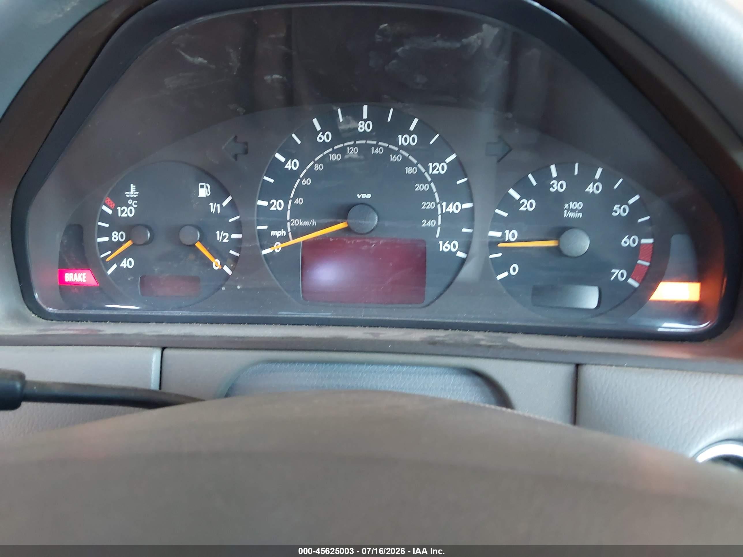 2002 MERCEDES-BENZ E E320