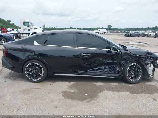 2025 KIA K4 GT-LINE