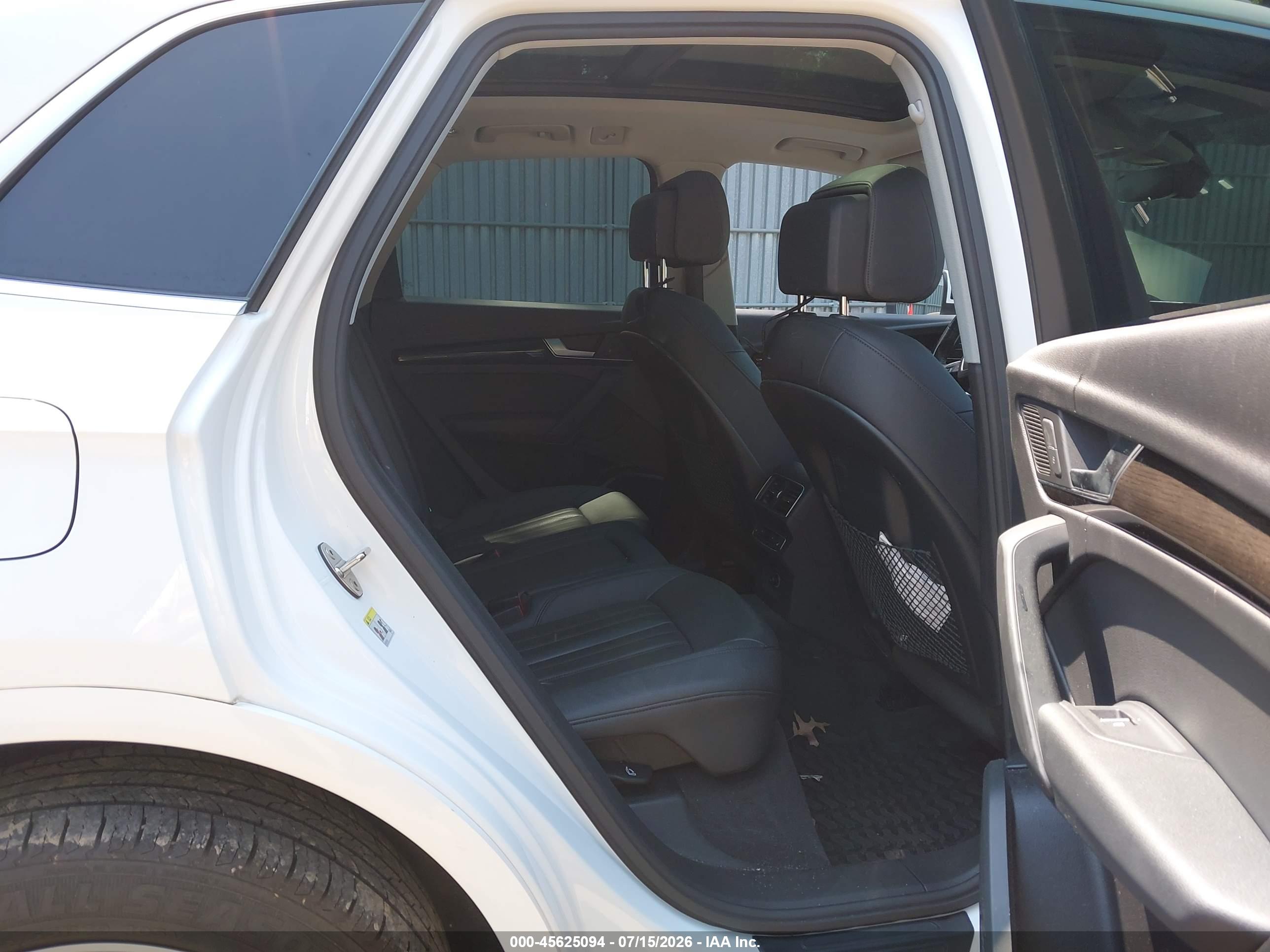 2018 AUDI Q5