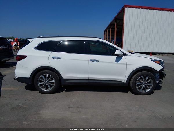2018 HYUNDAI SANTA FE SE
