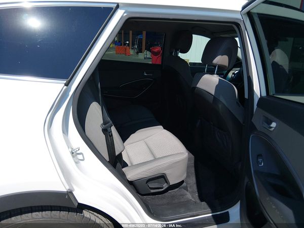 2018 HYUNDAI SANTA FE SE
