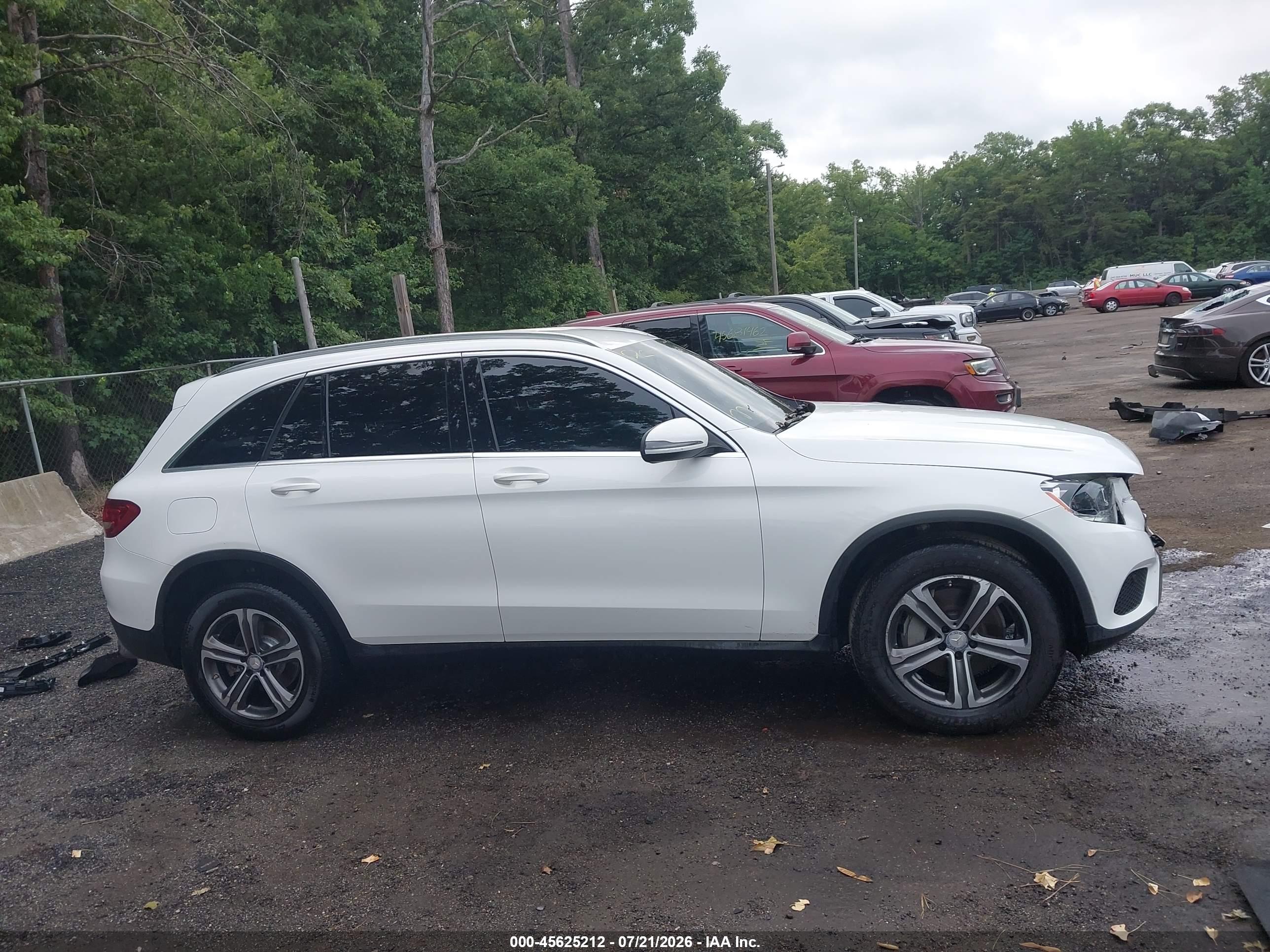 2017 MERCEDES-BENZ GLC 300 GLC300