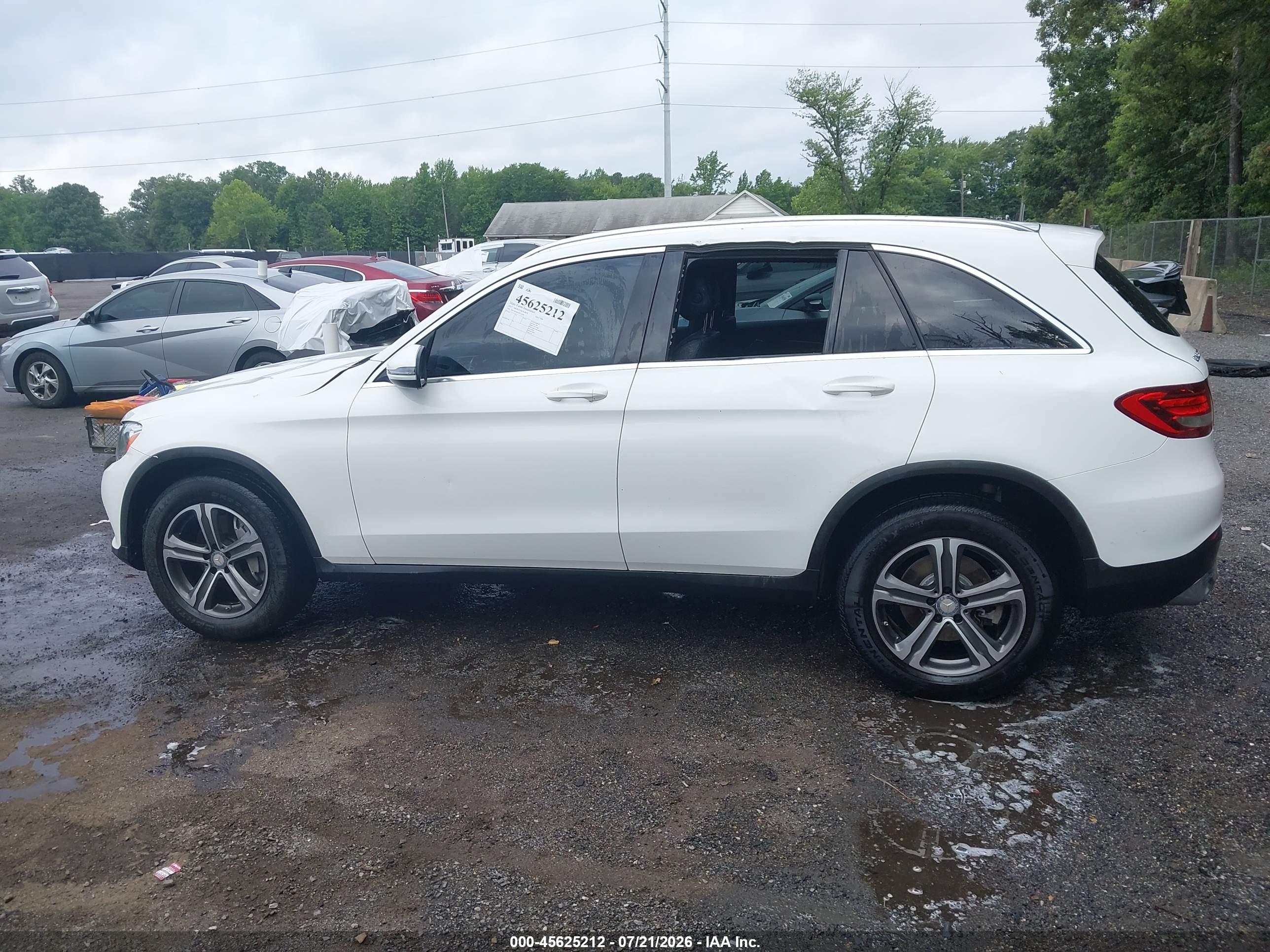 2017 MERCEDES-BENZ GLC 300 GLC300