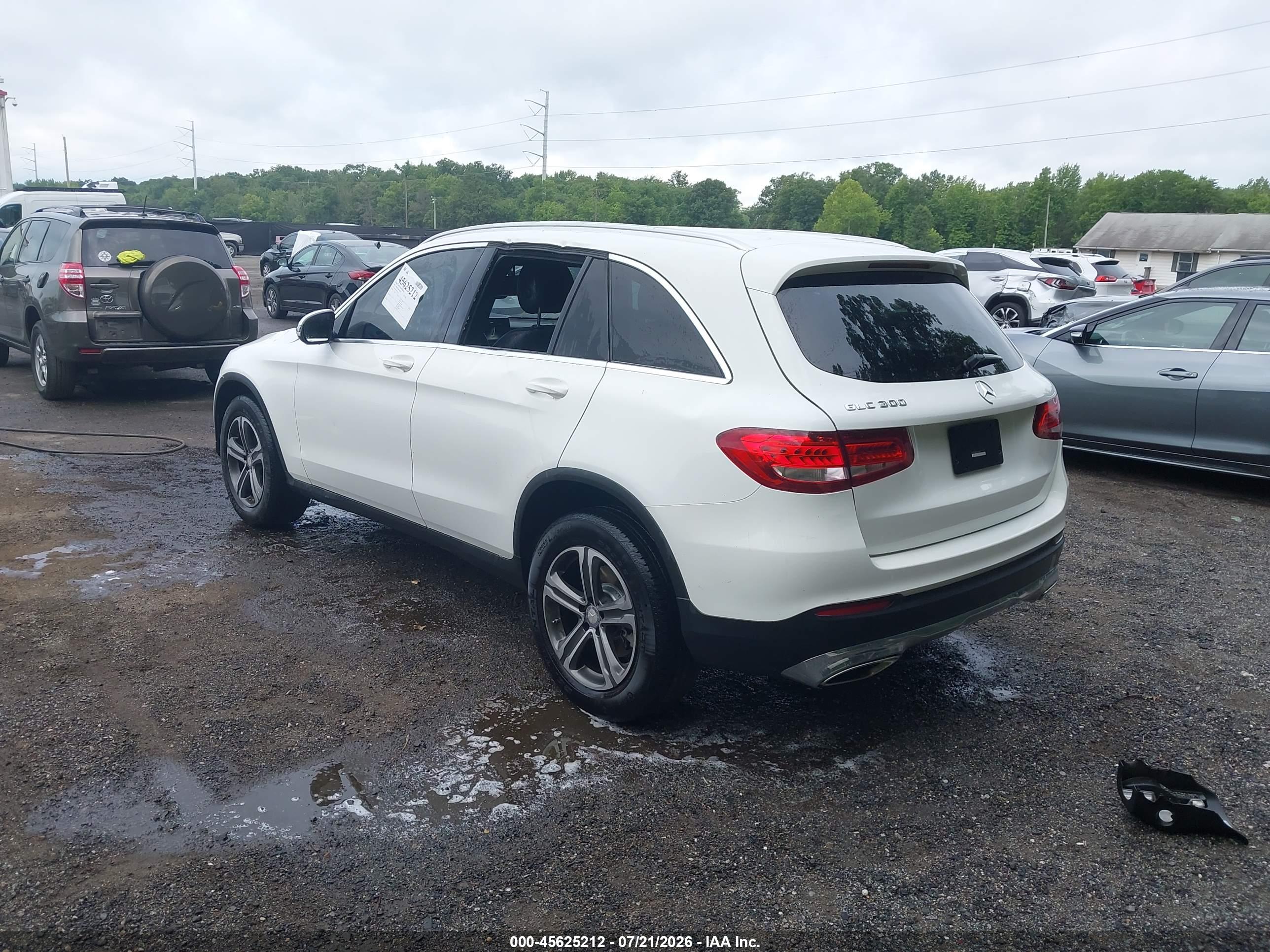 2017 MERCEDES-BENZ GLC 300 GLC300