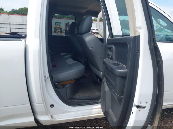 2018 RAM 1500 TRADESMAN  4X2 6'4 BOX
