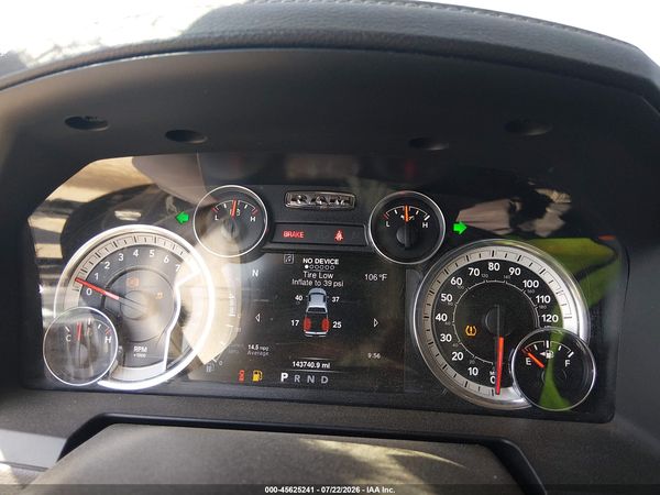 2016 RAM 1500 LARAMIE