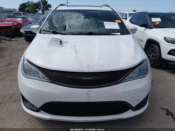 2019 CHRYSLER PACIFICA LIMITED — I115