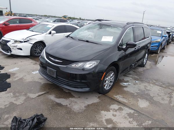 2020 CHRYSLER VOYAGER LXI