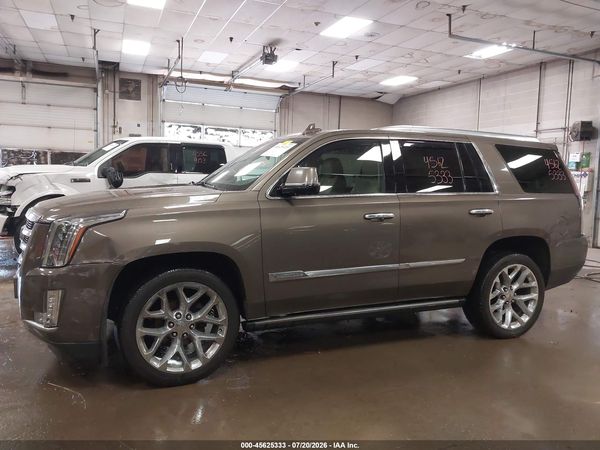2016 CADILLAC ESCALADE PREMIUM COLLECTION