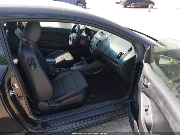 2016 KIA FORTE KOUP SX