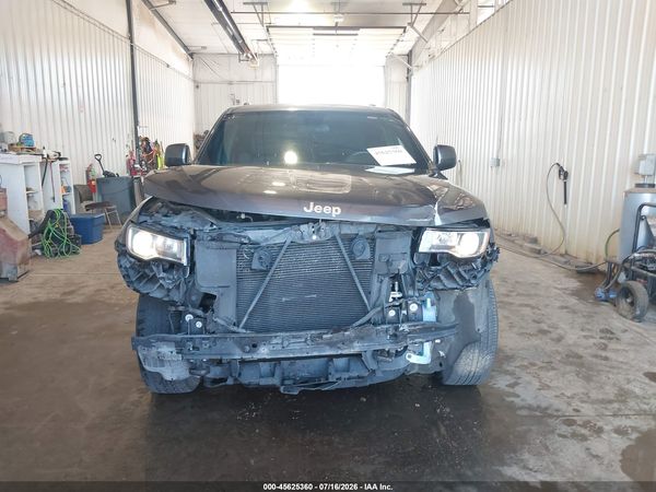 2019 JEEP GRAND CHEROKEE LAREDO E 4X4