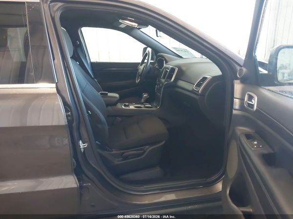2019 JEEP GRAND CHEROKEE LAREDO E 4X4