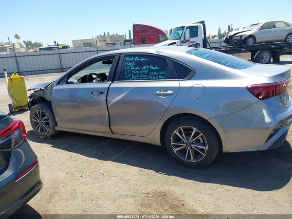 2022 KIA FORTE LXS
