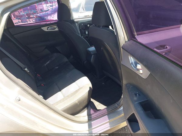 2022 KIA FORTE LXS