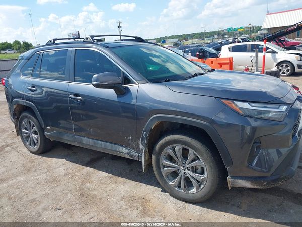 2022 TOYOTA RAV4 HYBRID XLE PREMIUM