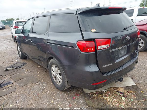 2017 KIA SEDONA LX