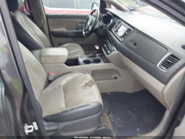 2017 KIA SEDONA LX