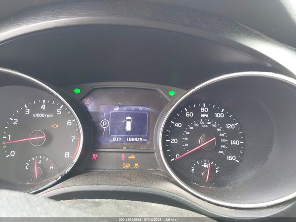 2017 KIA SEDONA LX