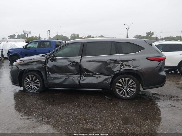 2020 TOYOTA HIGHLANDER PLATINUM