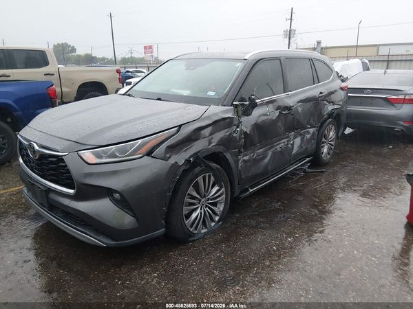 2020 TOYOTA HIGHLANDER PLATINUM