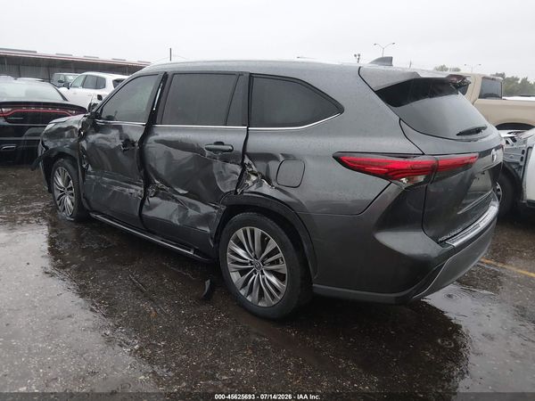 2020 TOYOTA HIGHLANDER PLATINUM