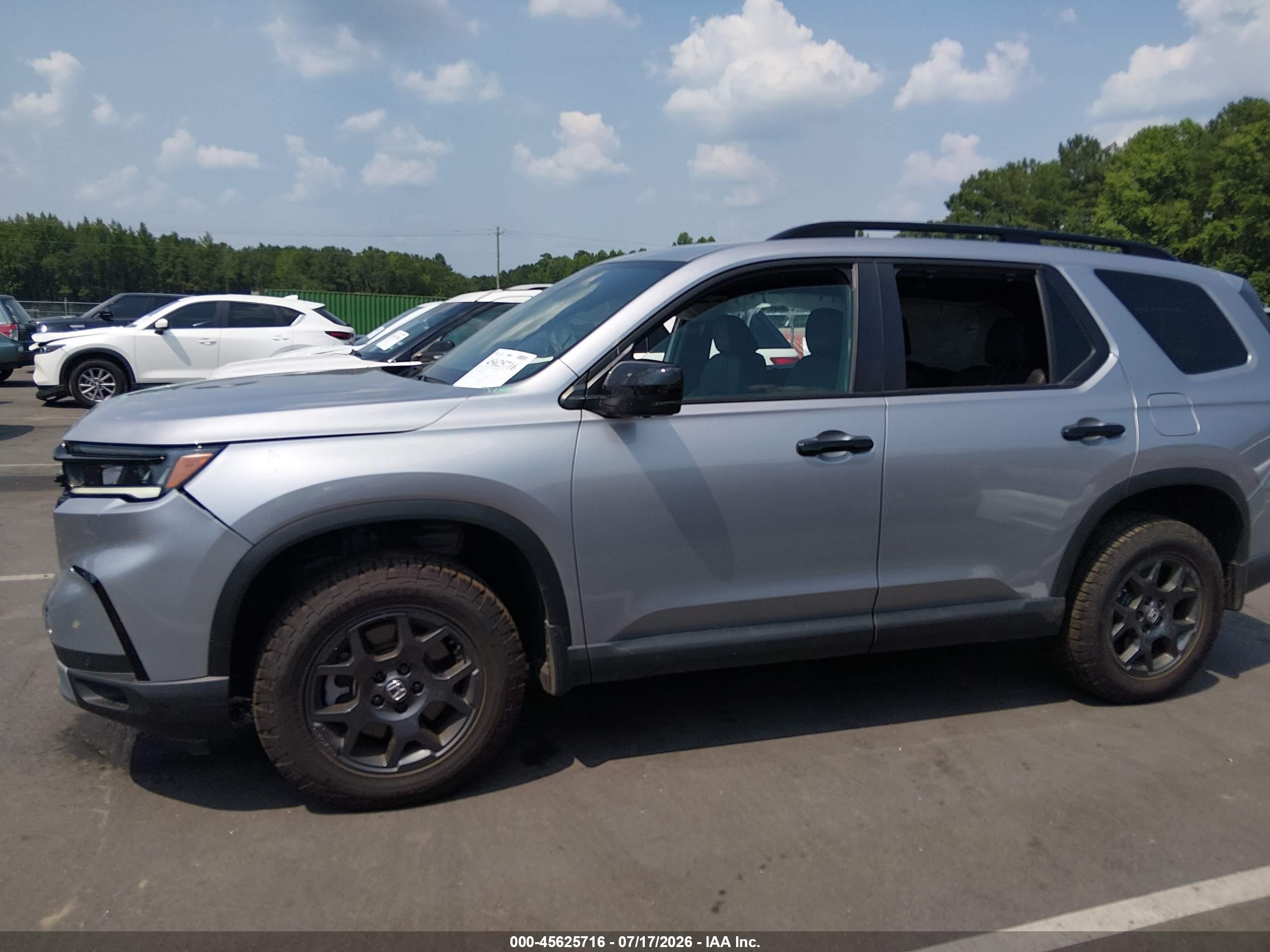 2025 HONDA PILOT TRAILSPORT