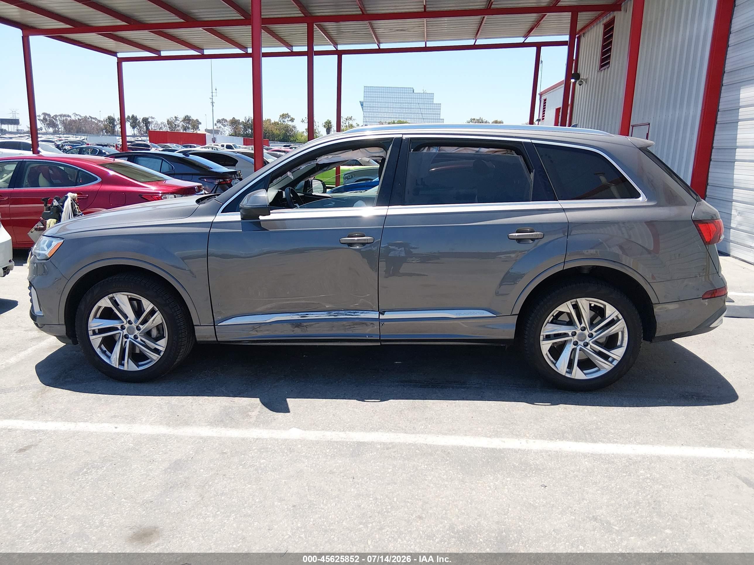 2020 AUDI Q7