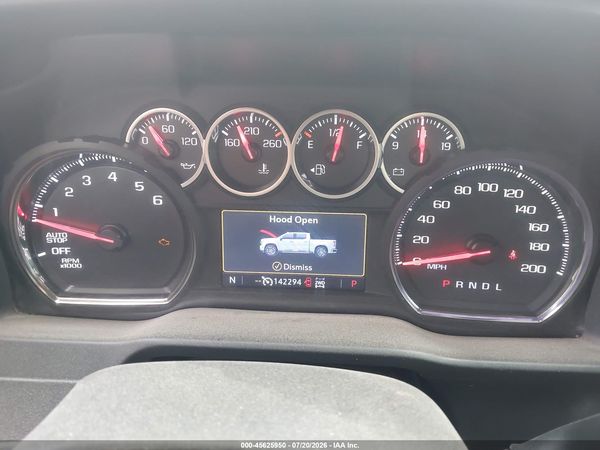 2020 CHEVROLET SILVERADO 1500 RST — I7