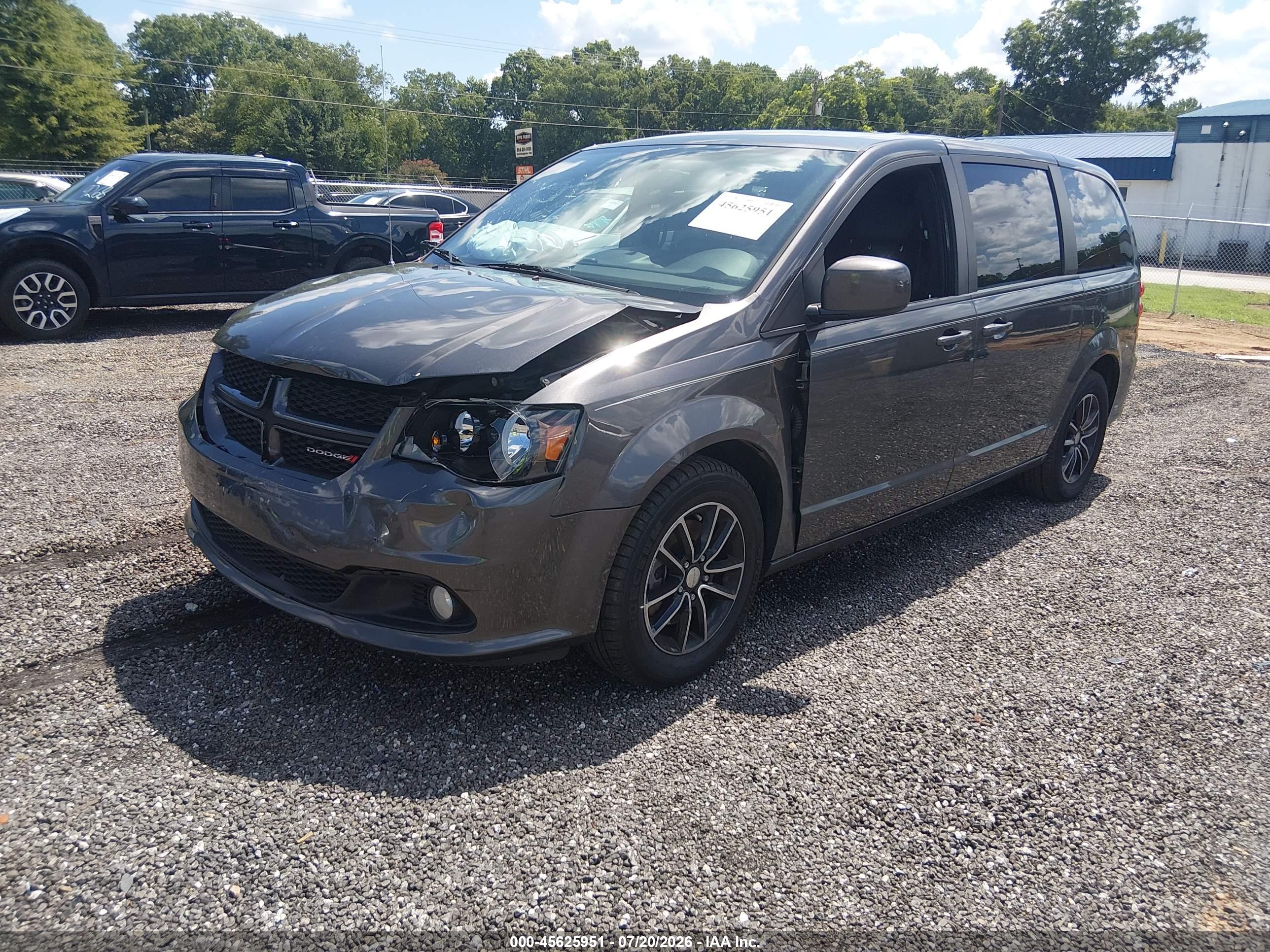2018 DODGE GRAND CARAVAN GT — I2