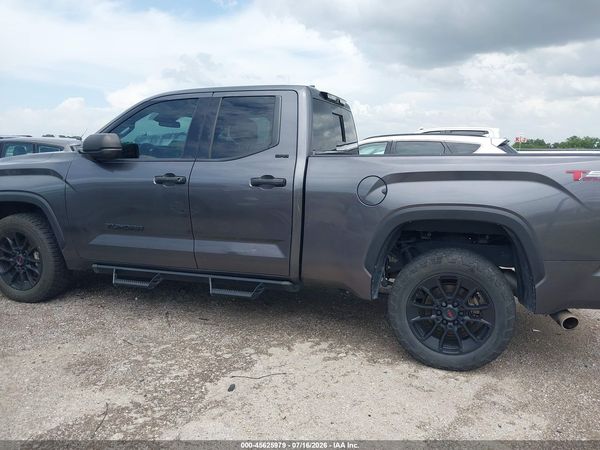 2023 TOYOTA TUNDRA SR5