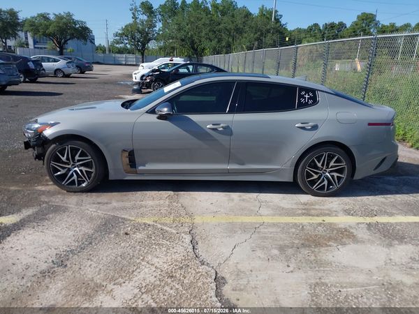 2023 KIA STINGER GT-LINE