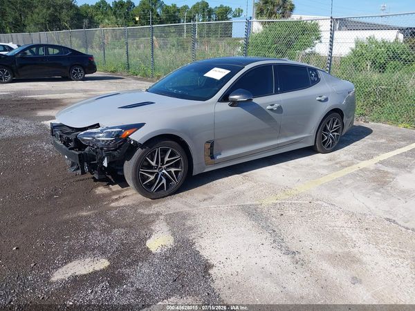 2023 KIA STINGER GT-LINE