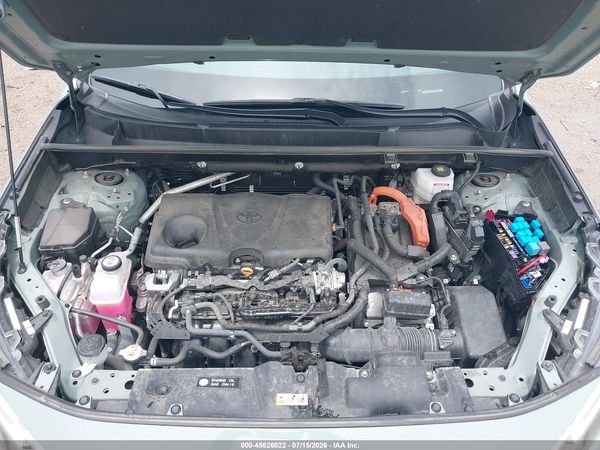 2022 TOYOTA RAV4 HYBRID XLE