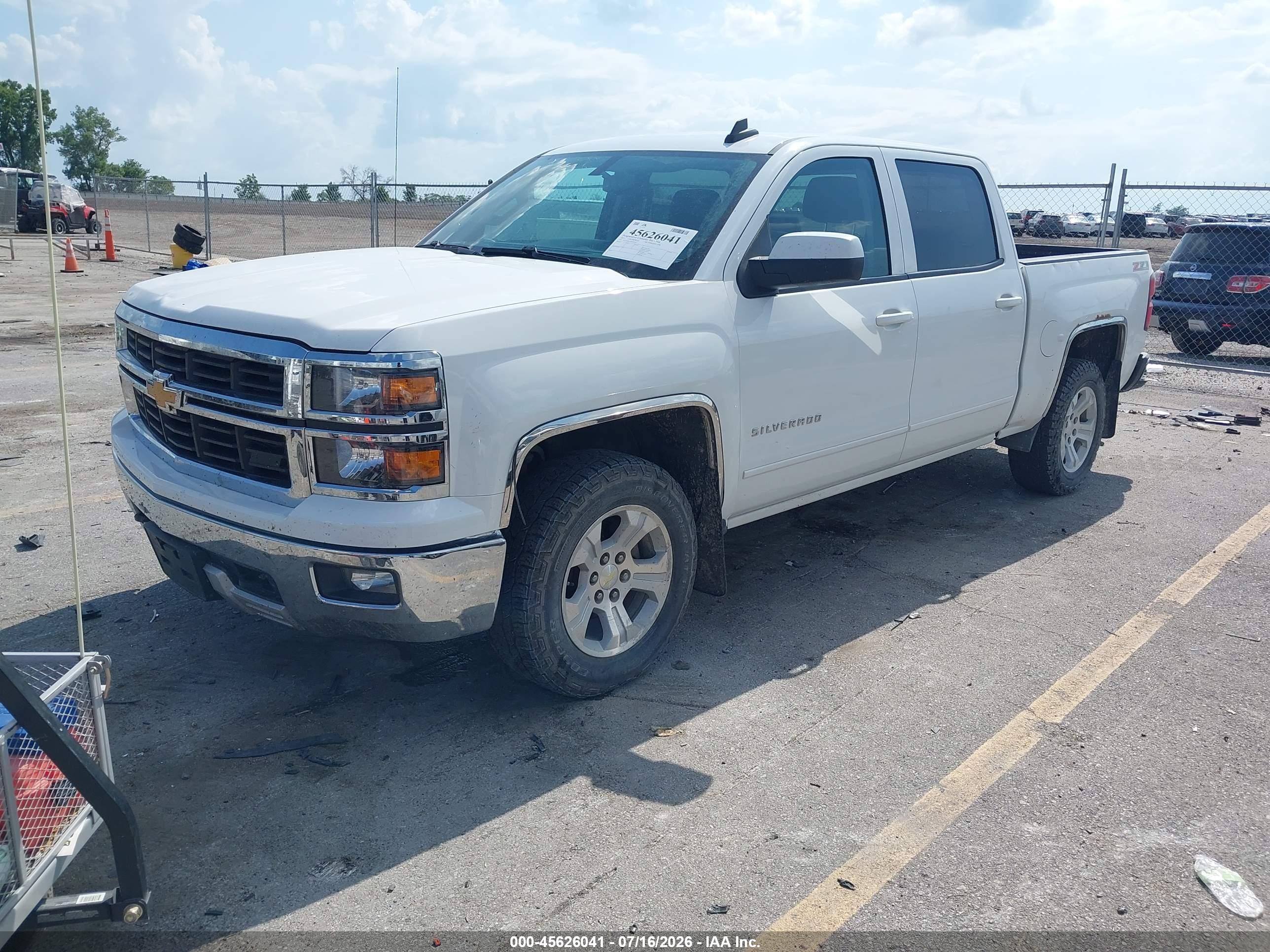 2015 CHEVROLET SILVERADO 1500 LT — I2
