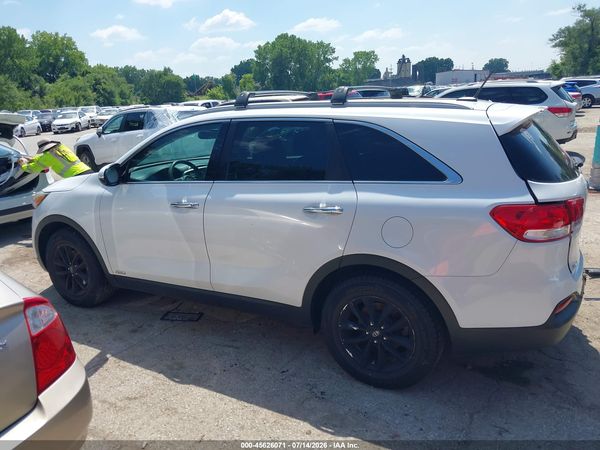 2016 KIA SORENTO 2.4L LX
