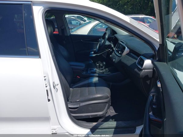 2016 KIA SORENTO 2.4L LX