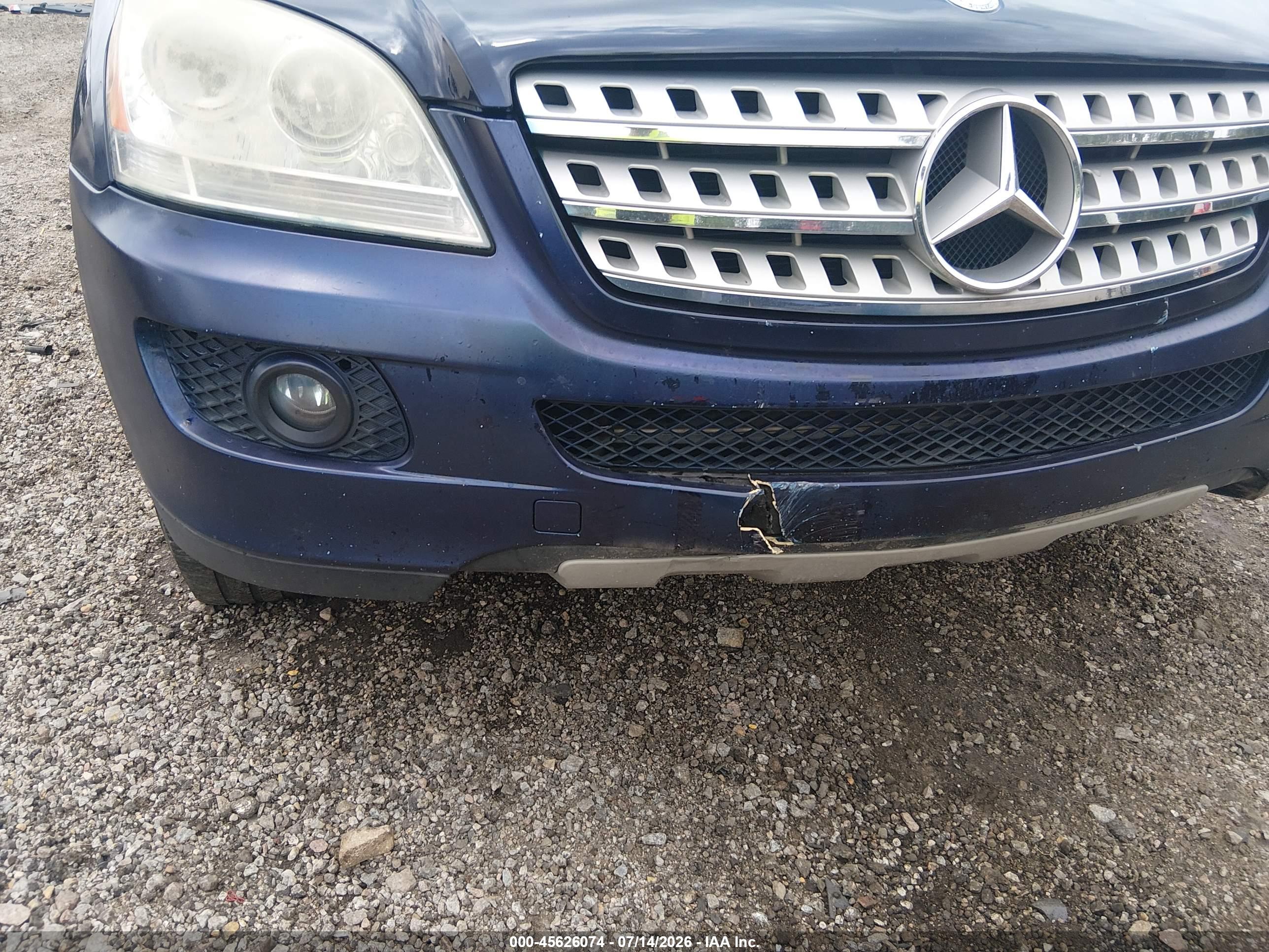 2008 MERCEDES-BENZ M-CLASS ML550 4 MATIC