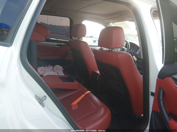 2015 BMW X1 XDRIVE28I — I8