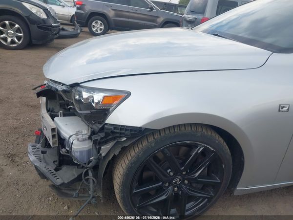 2016 LEXUS IS 300