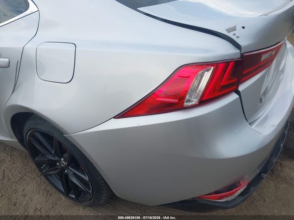 2016 LEXUS IS 300